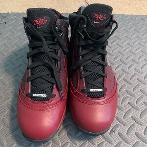 Nike Lebron 7 “Christmas” - worn less than 5 times - like new condition